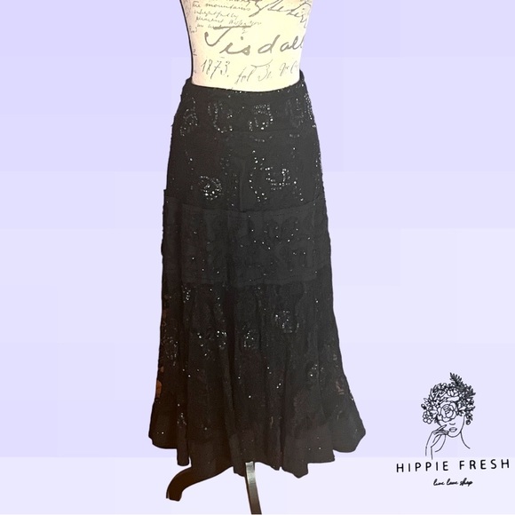 BASIL & MAUDE Anthropologie Black Lace with Sequins A Line Skirt Size 8 - Picture 2 of 8